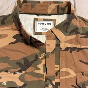 Poncho Men's Camouflage Casual Button Down Shirt